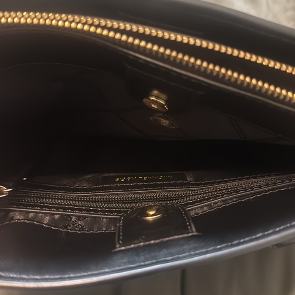 Michael Kors purse - Picture 7 of 7